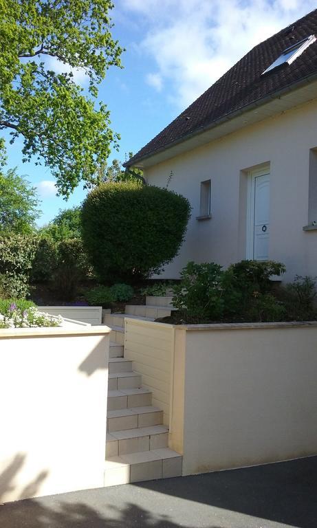 Ferienwohnung Chez Veronique Anguerny Exterior foto